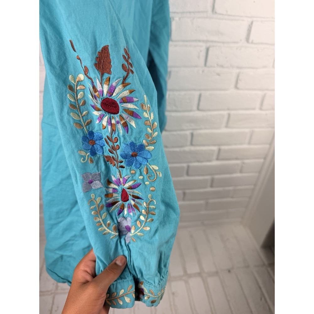 ECI New York XL Embroidered Boho Peasant Blouse Turquoise Floral Cotton - Picture 3 of 6